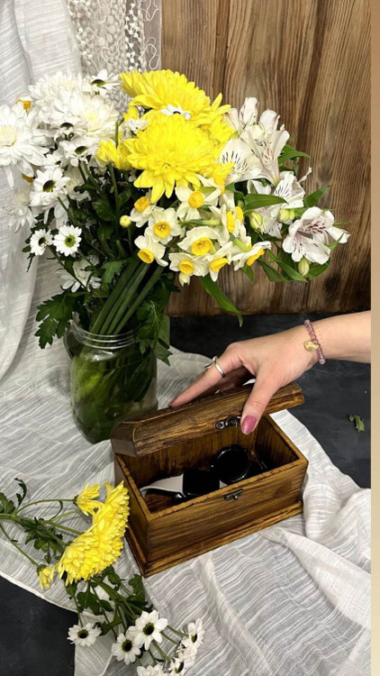 جعبه زیورآلات چوبی مستطیل، طرح منبت و چوب