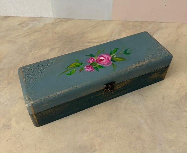 جعبه تیبگ کله غازی با پتینه طلایی و نقاشی وان استروک گل رز