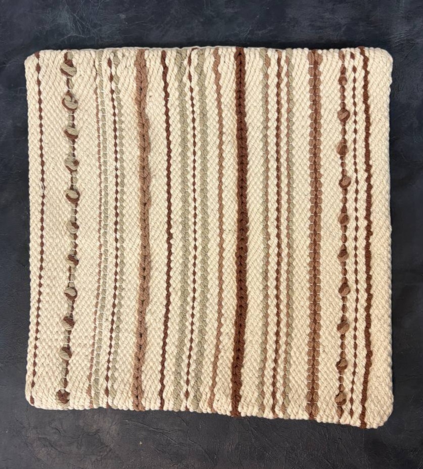 کاور کوسن دستباف تپستری طرح آوین