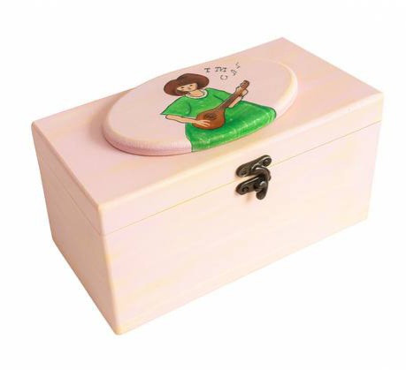 جعبه چوبی مکعب صورتی با طرح دخترک گیتاریست