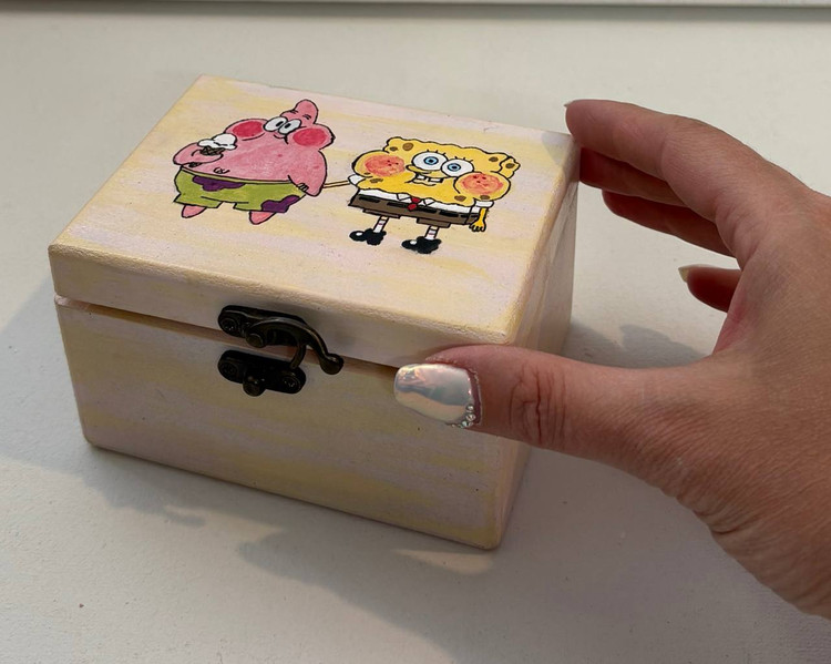 جعبه زیورآلات چوبی مستطیل طرح باب اسفنجی و پاتریک