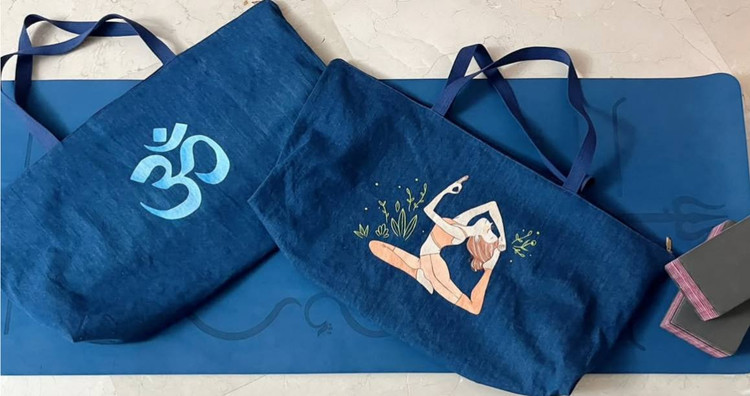 کیف مت یوگا جنس جین طوسی با نقاشی دستی طرح یین و یانگ