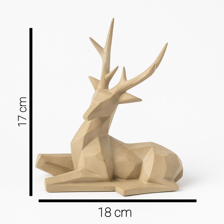 مجسمه پلی استر خام گوزن نشسته