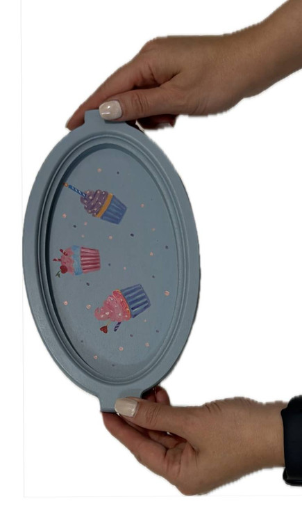 سینی چوبی آبی رنگ با طرح کاپ کیک