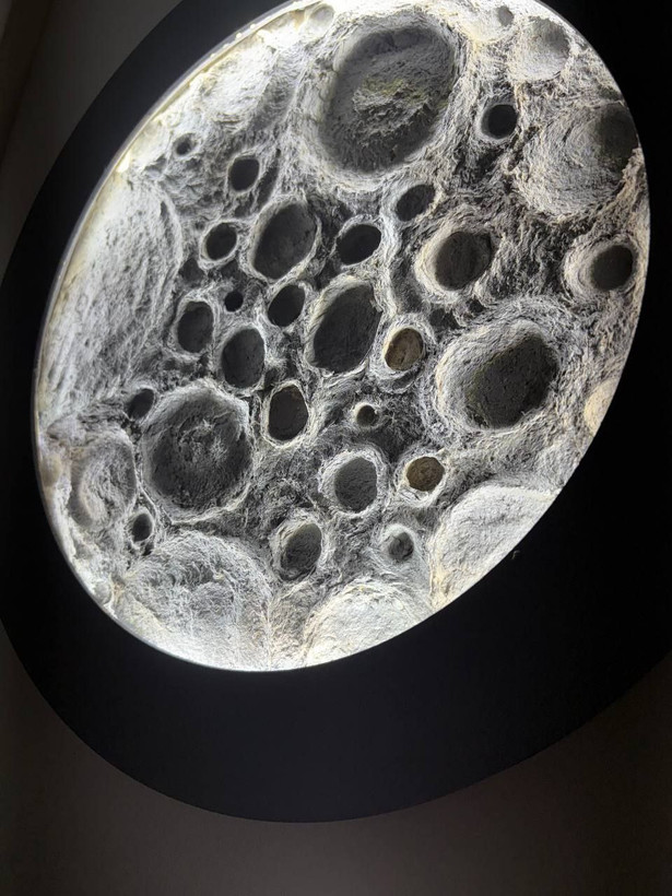 تابلو چراغ دار طرح ماه میکس چوب و پاپیه ماشه