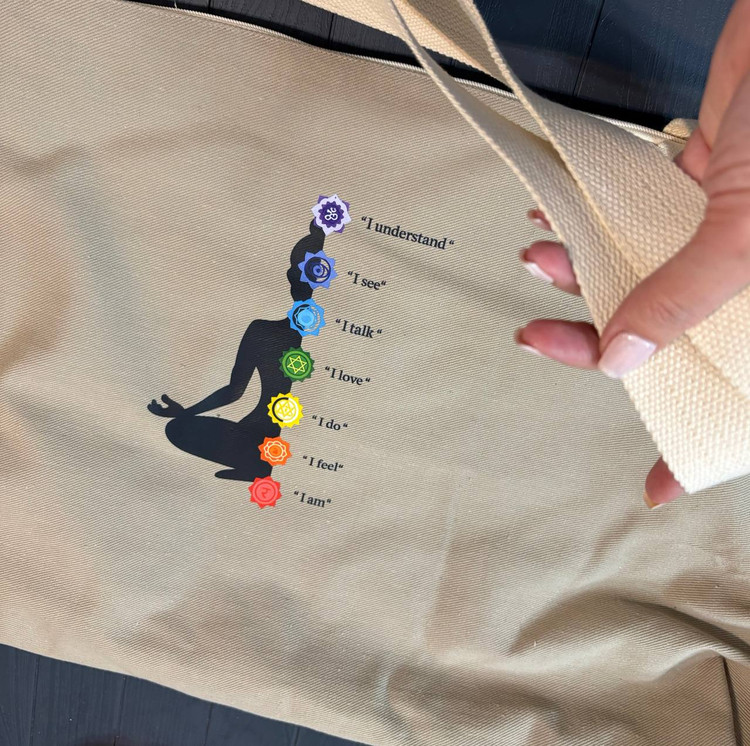 کیف مت یوگا جنس کتان کرم با طرح چاکراها