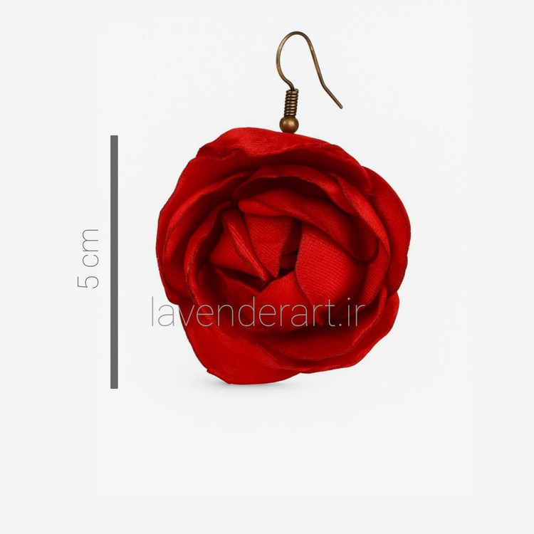 گوشواره دستساز جنس ساتن مدل گل قرمز