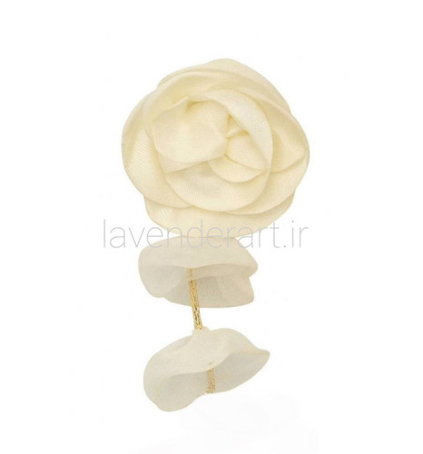 گوشواره پارچه ای مدل سه گل سفید آویز جنس ساتن و تور