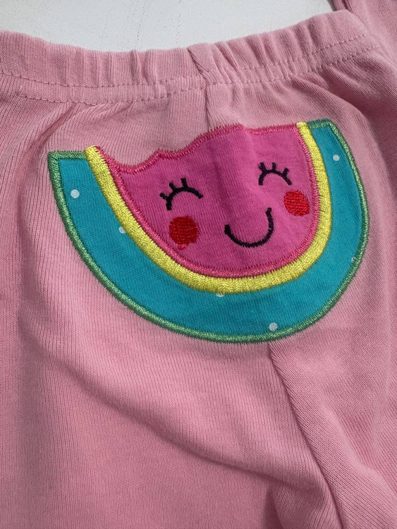 بادی و شلوار نوزادی نخ پنبه طرح هندوانه برند کارترز مناسب یلدا