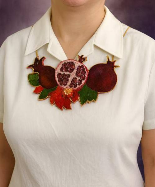 یقه یلدایی طرح انار مناسب تم یلدا