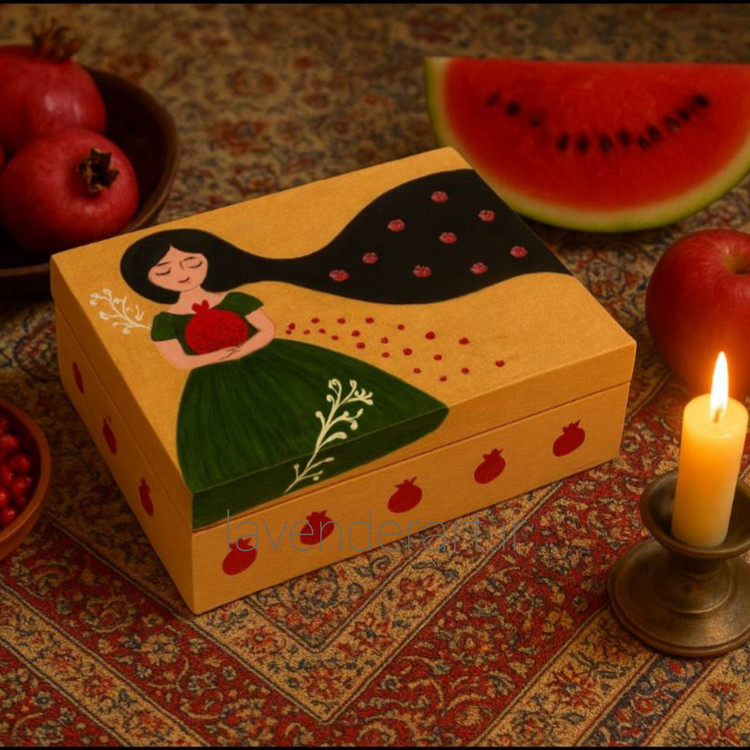 جعبه چوبی نقاشی شده دخترک و یلدا