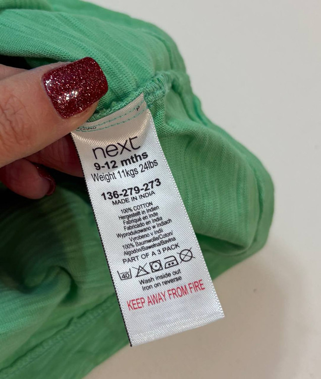 تیشرت نخی بچگانه برند NEXT سایز ۹ تا ۱۲ ماه