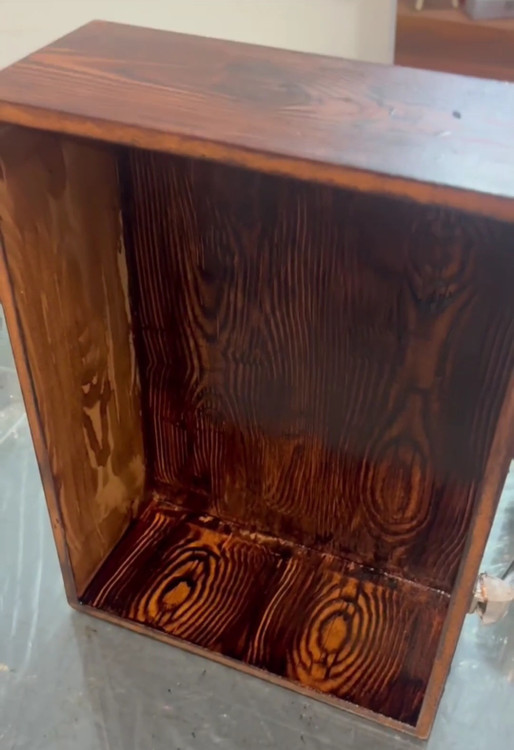 چمدان چوبی طرح خوشه نیاکان