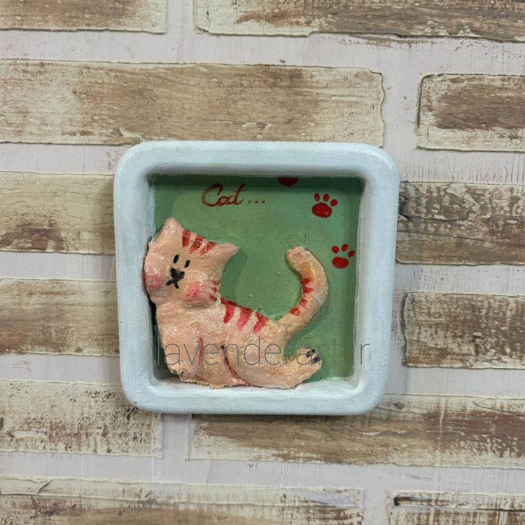 دیوارکوب چوبی فانتزی طرح برجسته گربه فسقلی