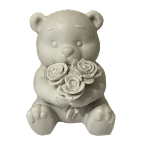 مجسمه پلی استر خام خرس ولنتاین با یه بغل گل