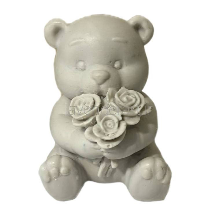 مجسمه پلی استر خام خرس ولنتاین با یه بغل گل
