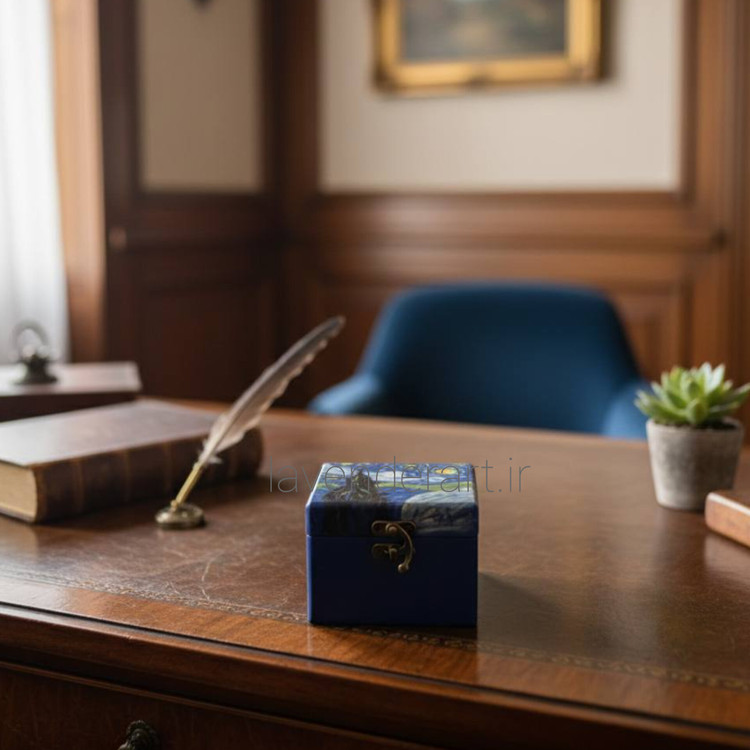 جعبه چوبی مکعبی آبی با طرح شب پر ستاره نقاشی شده دستی