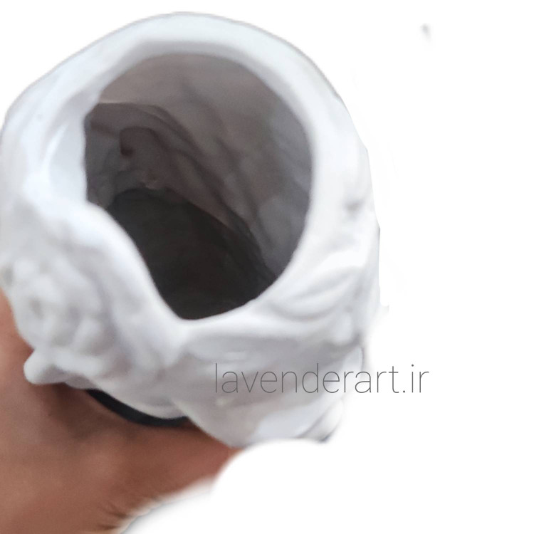 مجسمه گلدانی پلی استر خام زن هندی با ابعاد 21*12 و عمق 19 سانتی متر