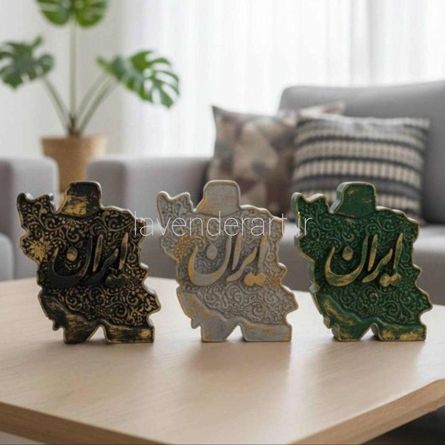 مجسمه سنگ مصنوعی طرح نقشه ایران به ابعاد ۱۰*۷ سانتی متر