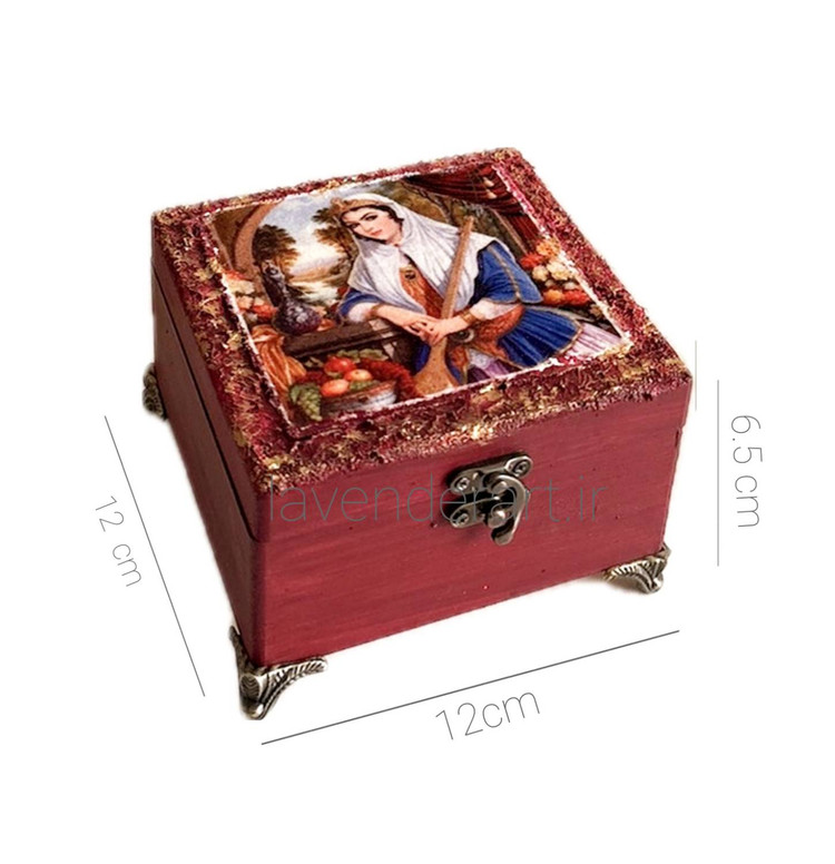 جعبه چوبی کوچک اکسسوری قرمز با طرح دکوپاژ مخمل بانوی ایرانی ابعاد 12*12*6 سانتی متر