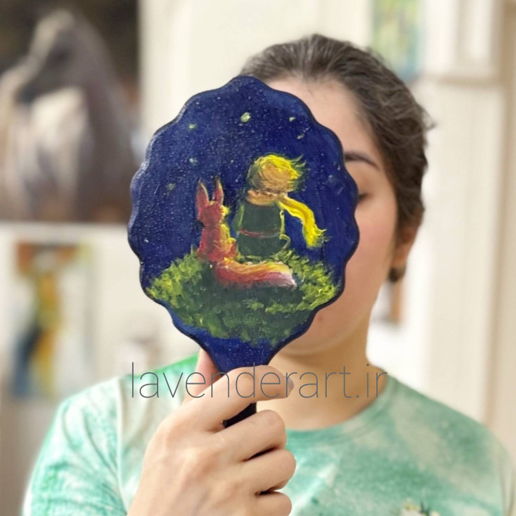 آینه دستی فانتزی چوبی با نقاشی طرح شازده کوچولو