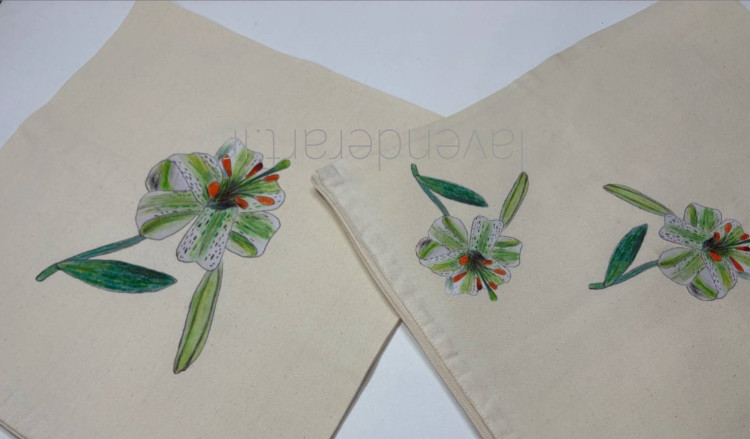 کاور کوسن الیاف طبیعی 40*40 طرح گل سوسن چلچراغ
