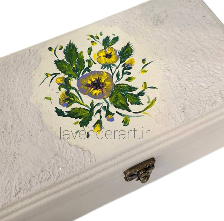 جعبه چوبی تی بگ متوسط قفل دار با نقاشی گل بنفشه ابعاد 12*8*22 سانتی متر