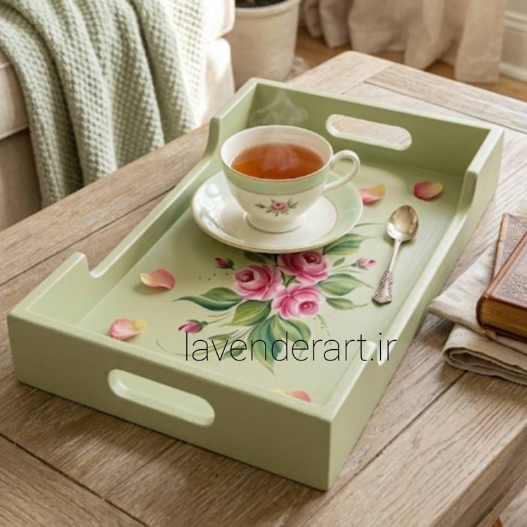 سینی چوبی پذیرایی با نقاشی رنگ روغن گل سرخ ابعاد 50*22 سانتی متر