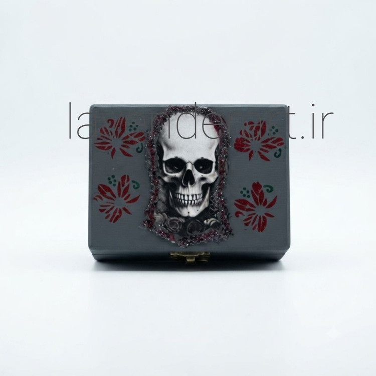 جعبه چوبی کوچک قفل دار فانتزی طرح اسکلت ابعاد 6.5*9*12 سانتی متر