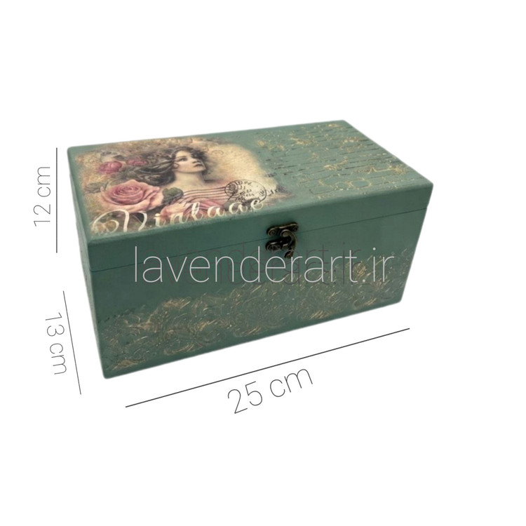 جعبه چوبی تی بگ متوسط قفل دار 3 قسمتی سبز سدری طرح ملکه ابعاد 25*13 سانتی متر
