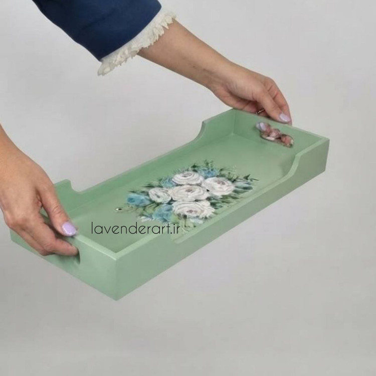 سینی مستطیل چوبی ام دی اف پذیرایی با دکوپاژ ضد آب گل های سفید ابعاد 50*20 سانتی متر